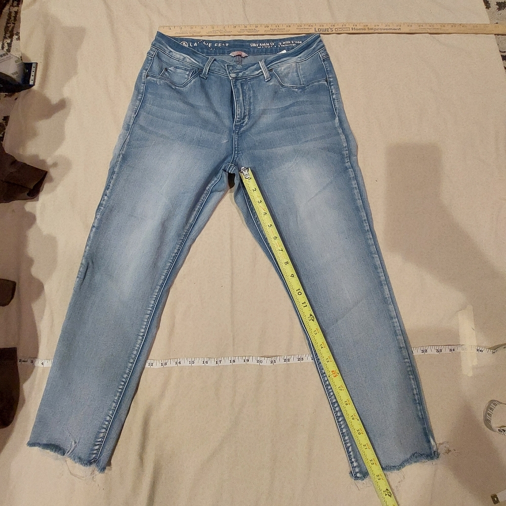 Laurie FELT Women's Light Blue Jeans
